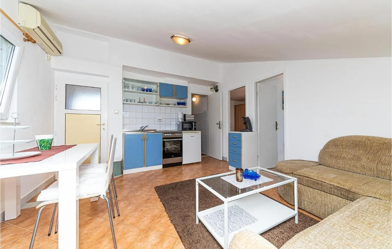 Gorgeous Apartment In Labin With Kitchen  Labin (Dalmatia)