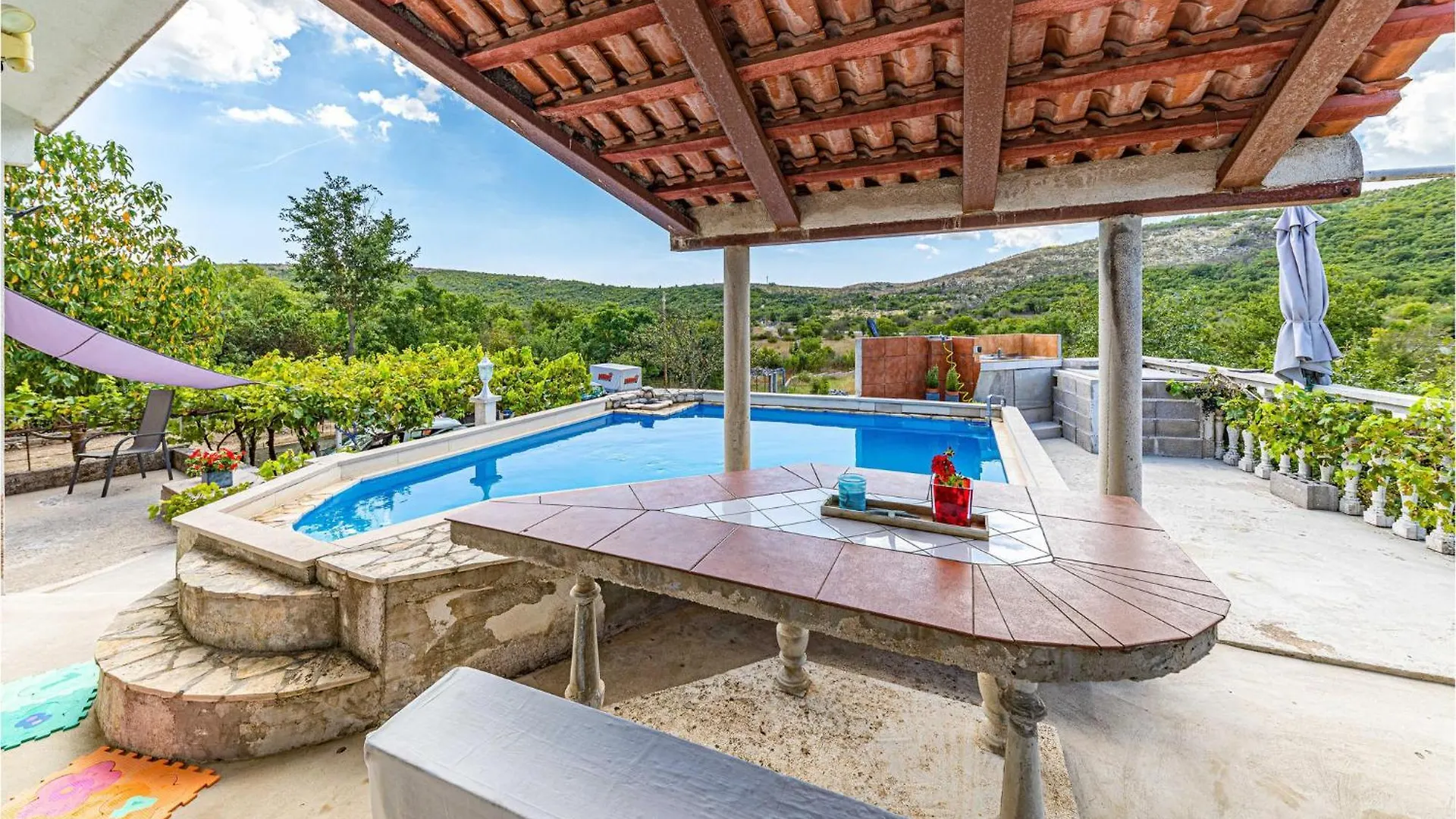 Gorgeous Apartment In Labin With Kitchen contacts